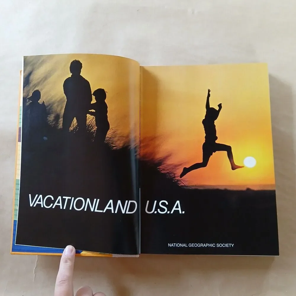 Vacationland U.S.A by National Geographic Book Service Staff (Hardcover) 1972 - Picture 5 of 7